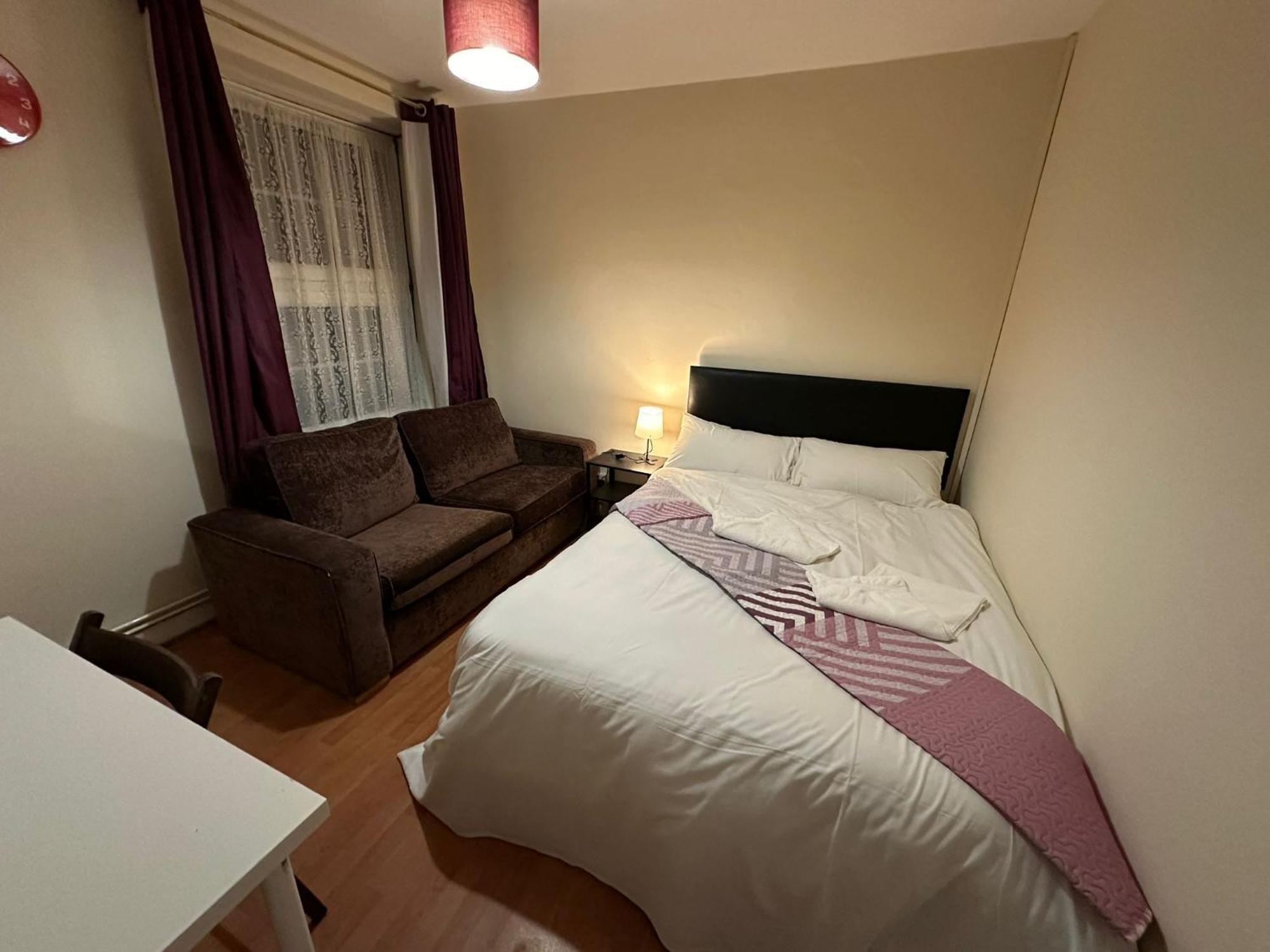 Appartamento In Tower Bridge Minutes Walk From Bethnal Green, Free Wifi *