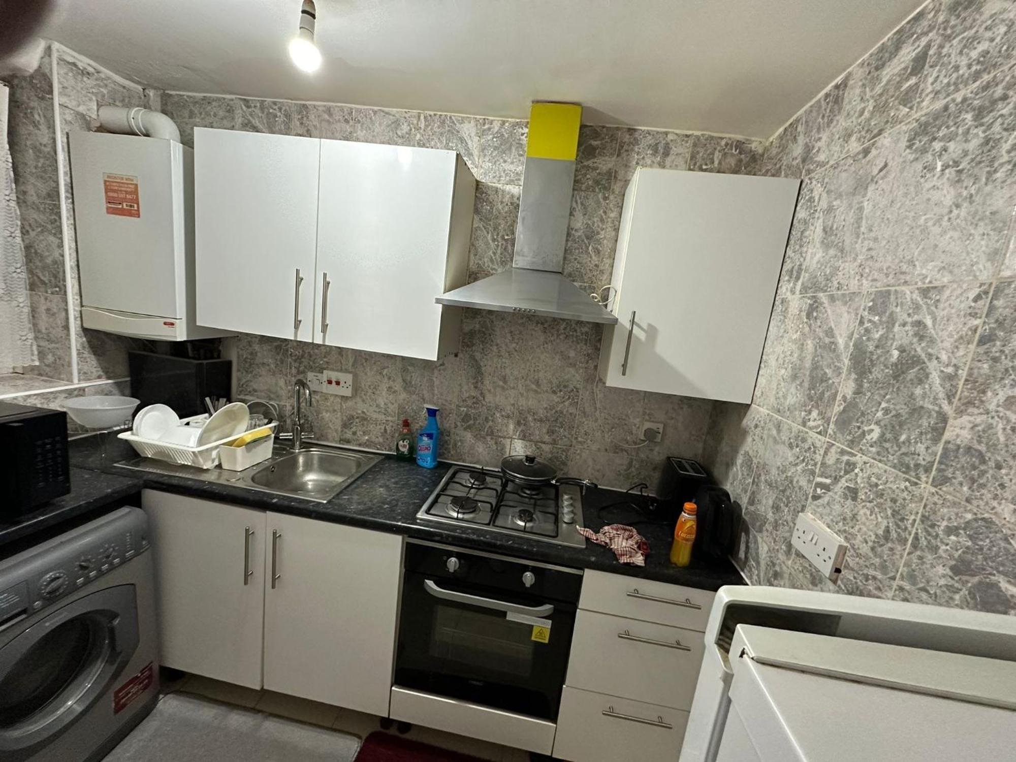In Tower Bridge Minutes Walk From Bethnal Green, Free Wifi Appartamento