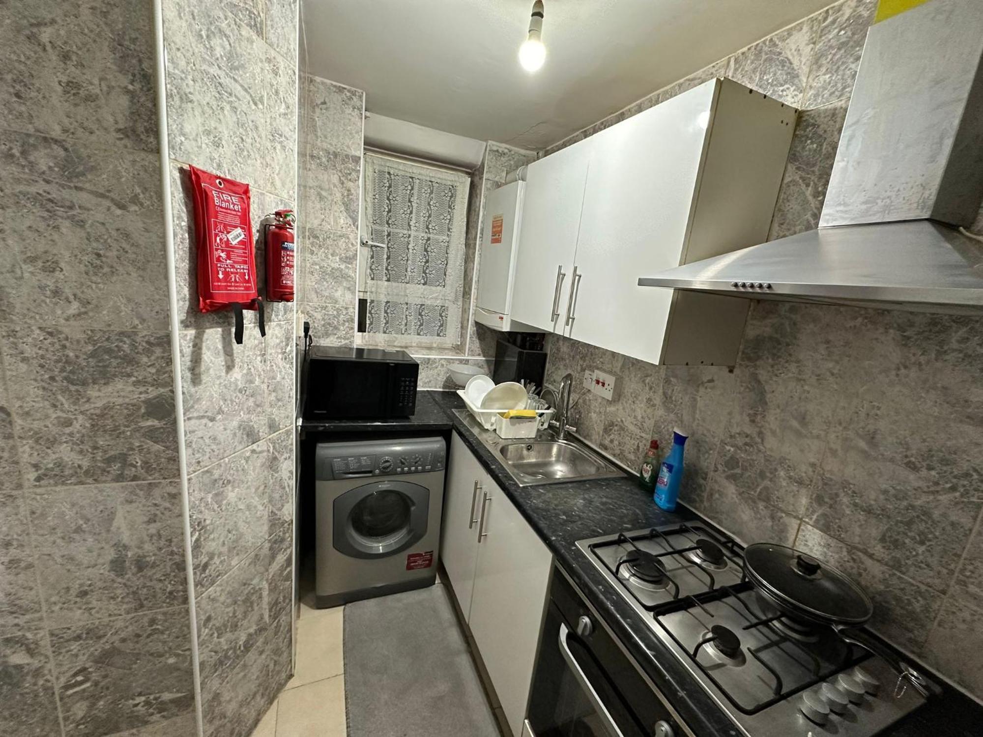 Appartamento In Tower Bridge Minutes Walk From Bethnal Green, Free Wifi